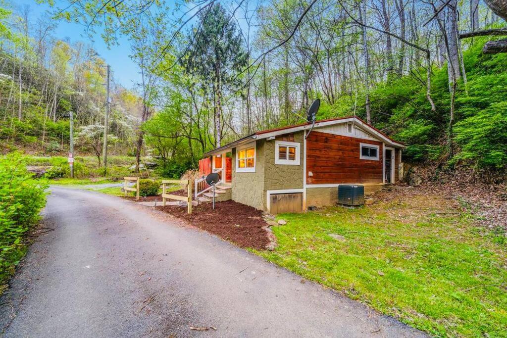 Villa Cozy Cub Mountain Escape Gatlinburg Exterior foto